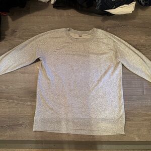 Old Navy crew neck sweatshirt